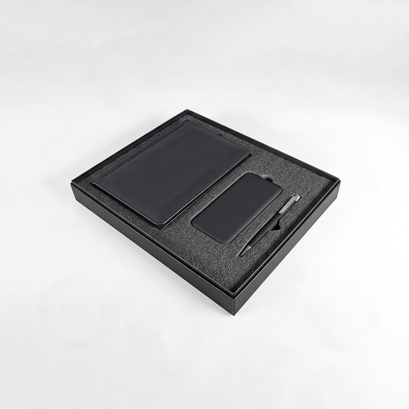 Набор подарочный BLISS: ежедневник, ручка и power bank в коробке с ложементом